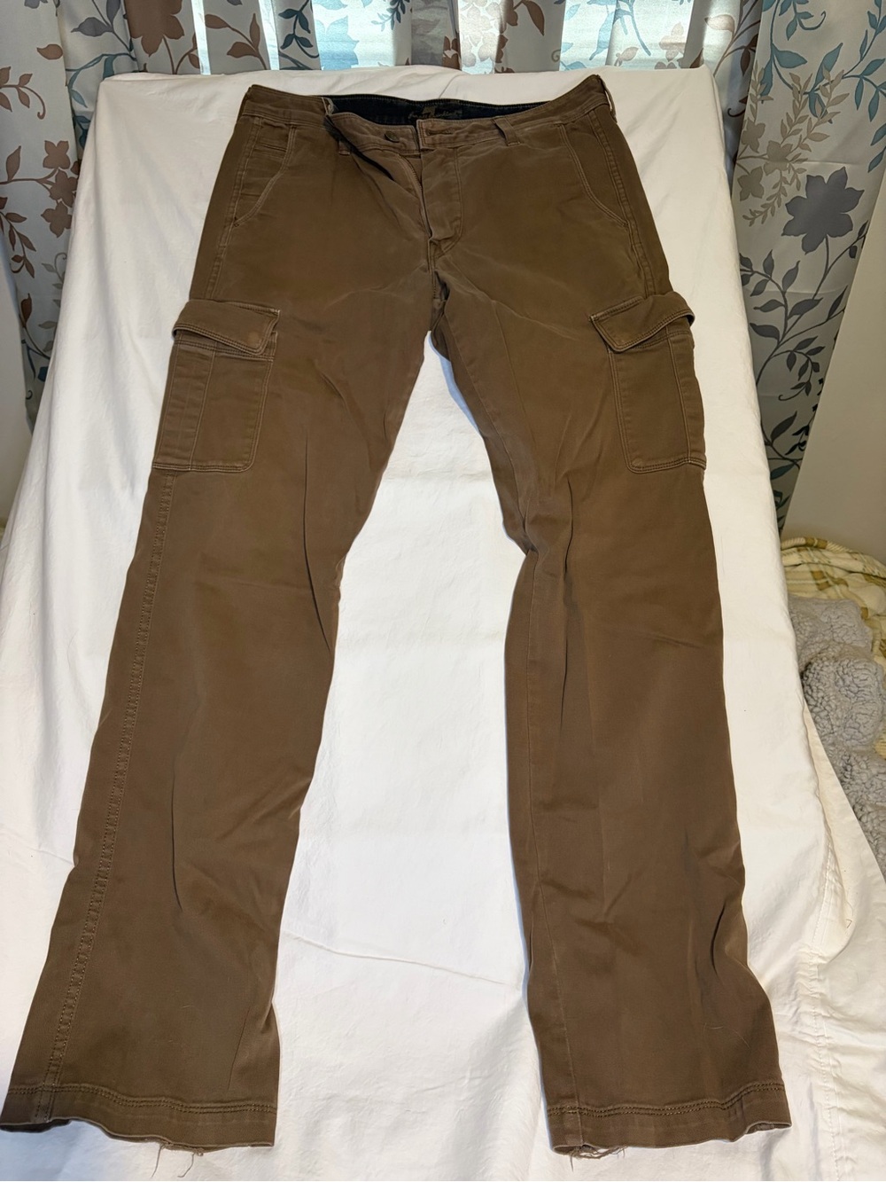 7 For All Mankind Brown Cargo Pants with Side Flap Pockets